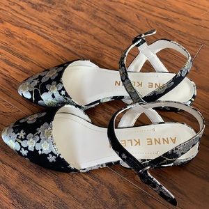 Anne Klein Strap Flats